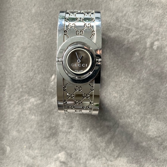 Gucci twirl watch - Picture 3 of 8